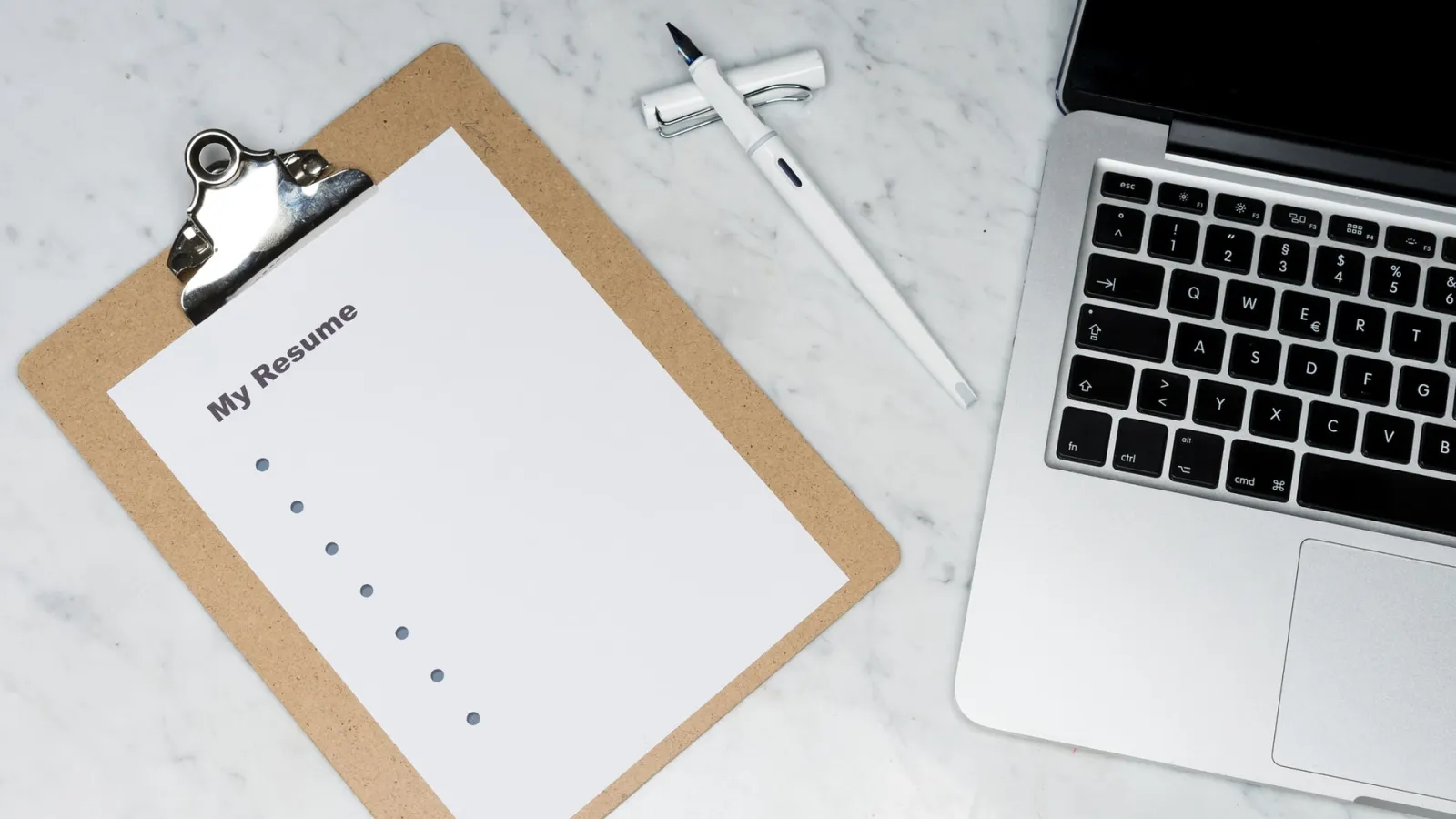 Clipboard with paper that says My Resume