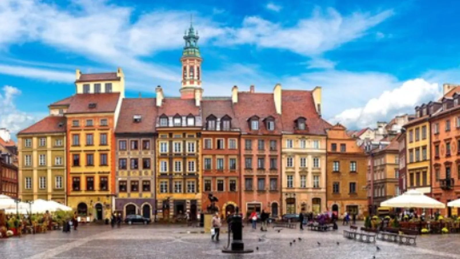 Buildings in the market in Old Town Warsaw.