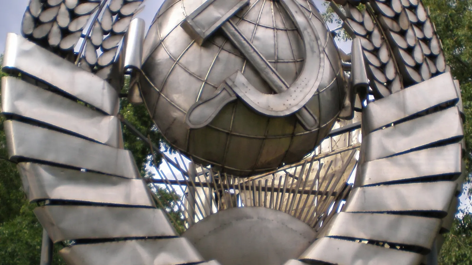 hammer and sickle