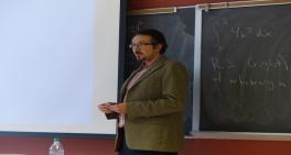 Dr. Hajdarpasic lecturing Hajdarpasic lecturing