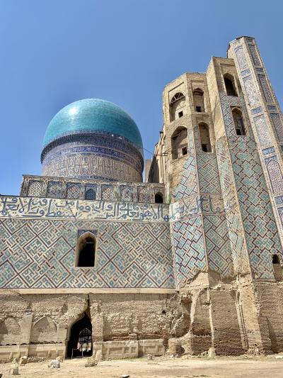 Bibi Khanym mosque- located in Samarkand, made by Tamerlane in the early 15th century.