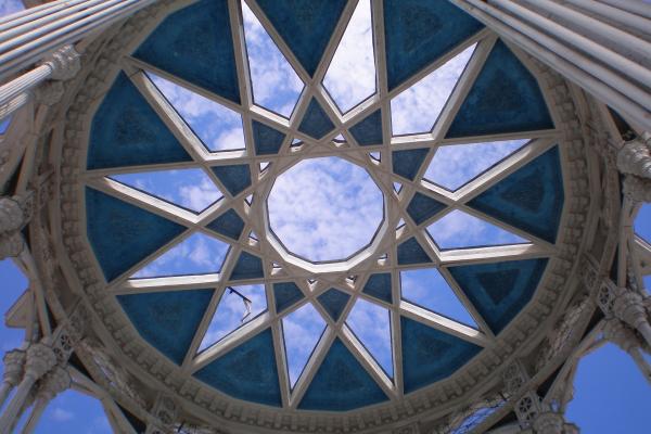 many pointed star vaulted opening to sky