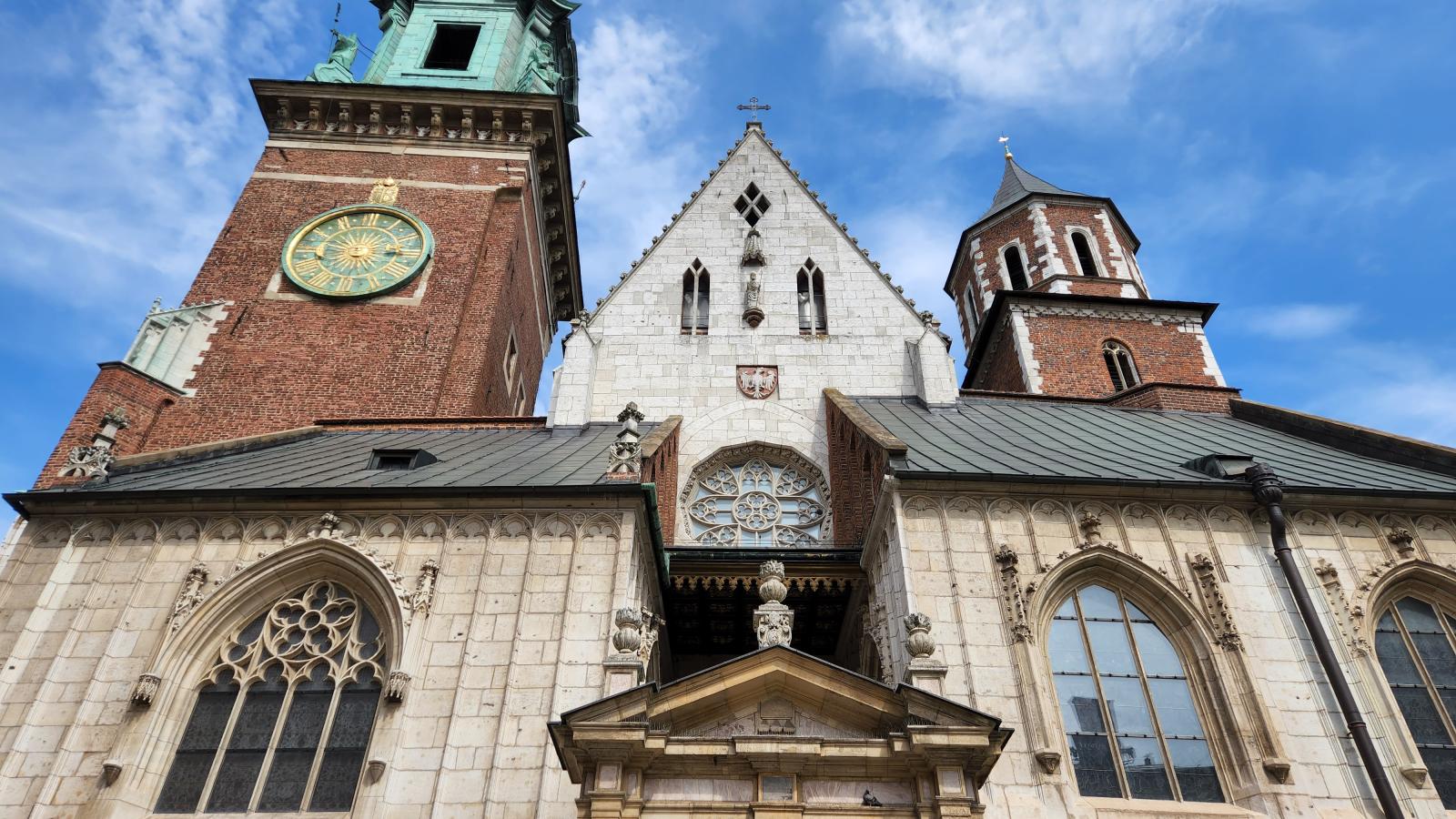 Façade of Waweł Cathedral in Kraków.