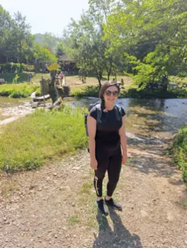 Devon Rancourt in Serbia 